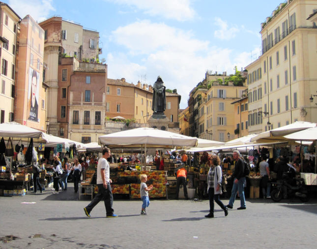 Picture-Perfect Campo de Fiori, Rome // FoodNouveau.com