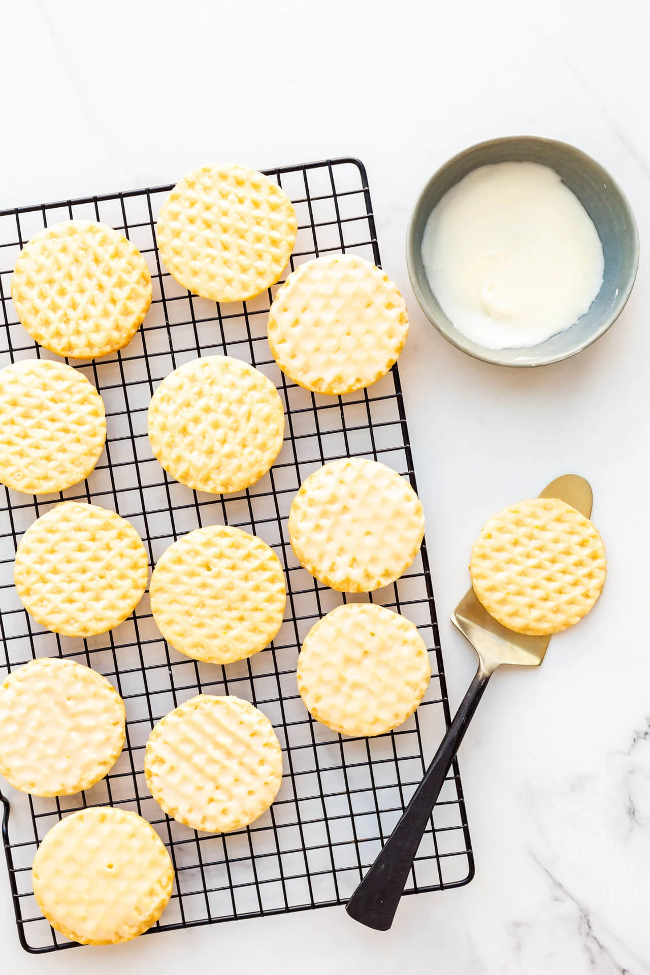 Lemon Shortbread Cookies by The Bake School // FoodNouveau.com