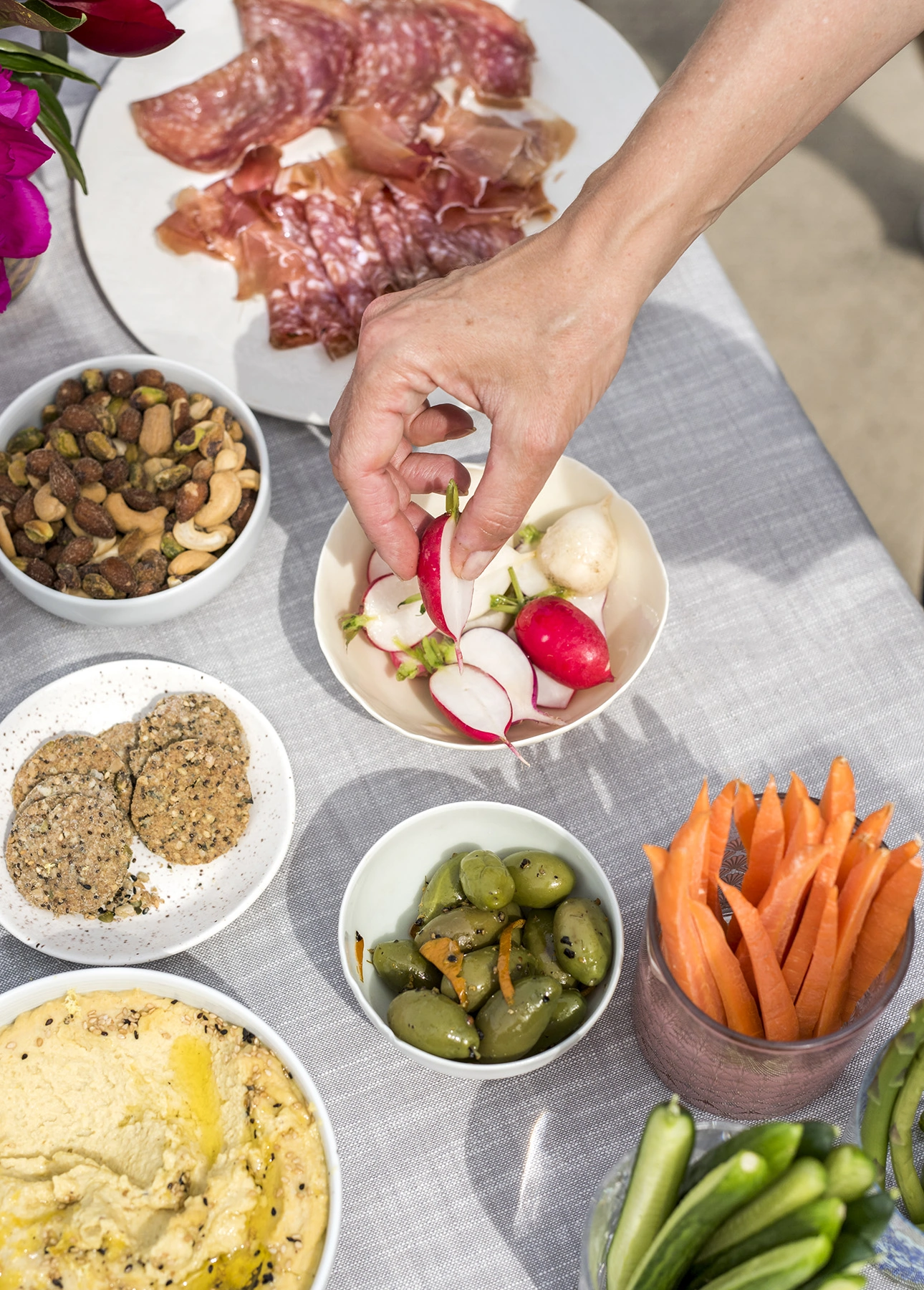 A simple happy hour spread, the French way (l'apéro) // FoodNouveau.com