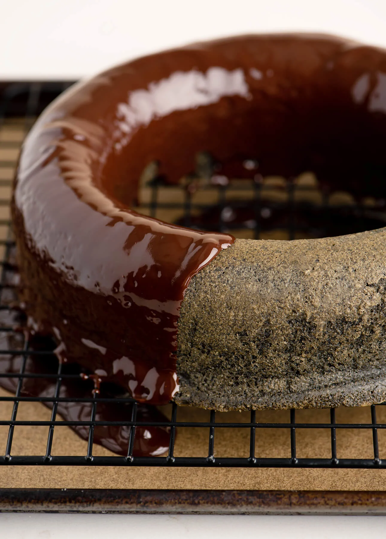 Black Sesame and Chocolate Financier Cake // FoodNouveau.com