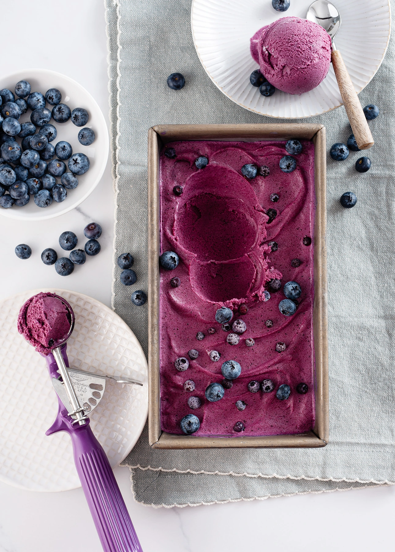 Blueberry Gelato // FoodNouveau.com