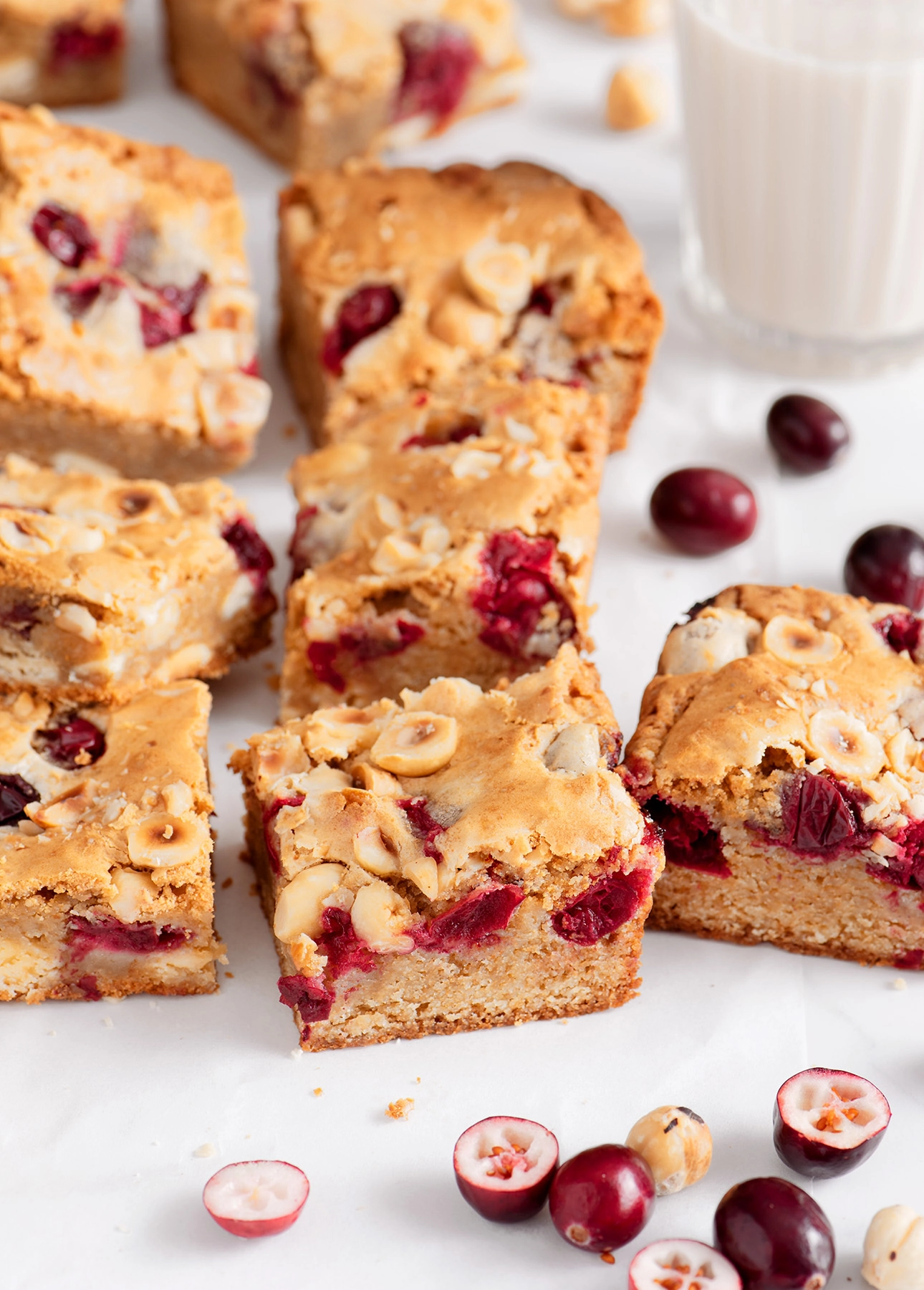 White Chocolate, Hazelnut, and Fresh Cranberry Blondies // FoodNouveau.com