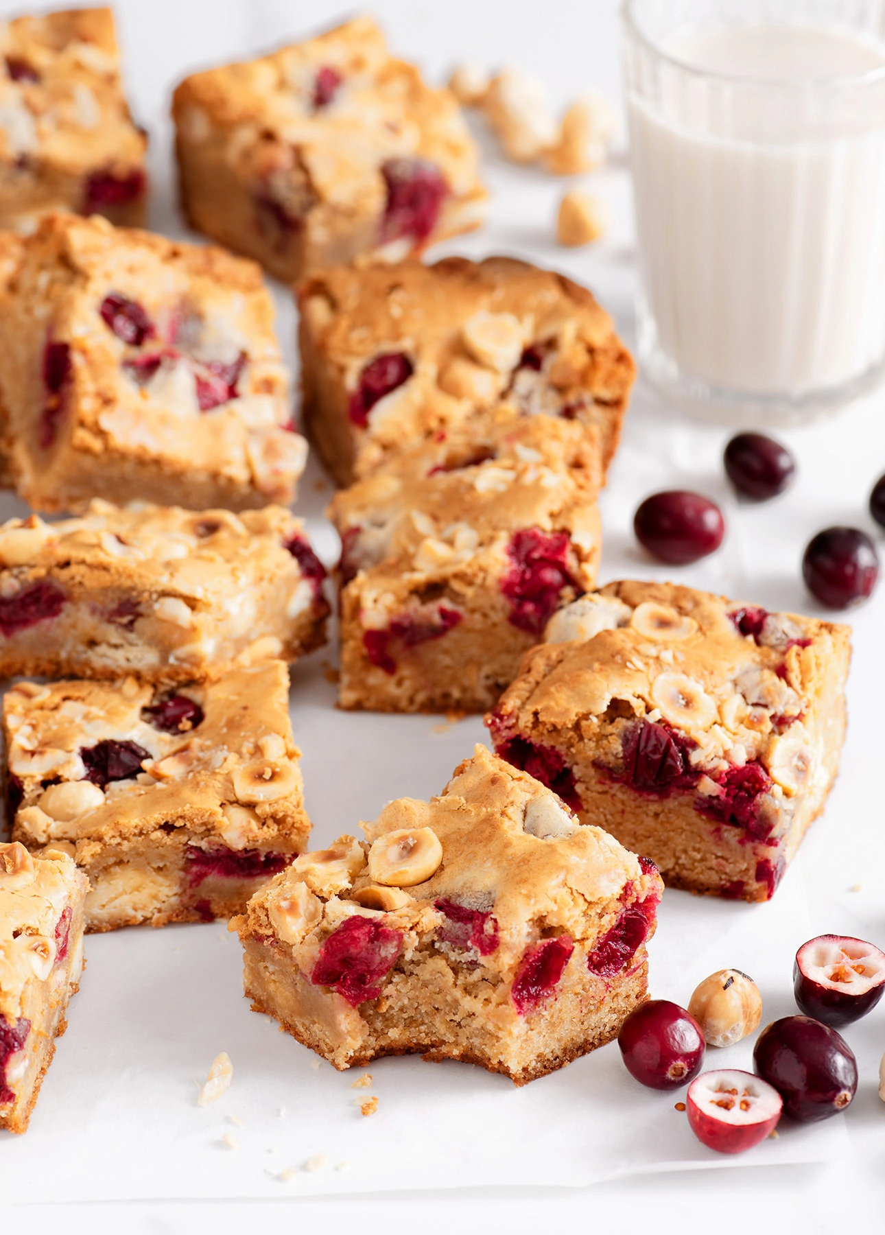 White Chocolate, Hazelnut, and Fresh Cranberry Blondies // FoodNouveau.com