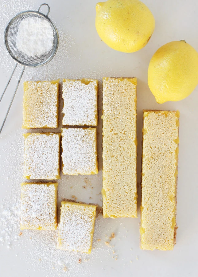 Easy, Dairy-Free Lemon Bars // FoodNouveau.com