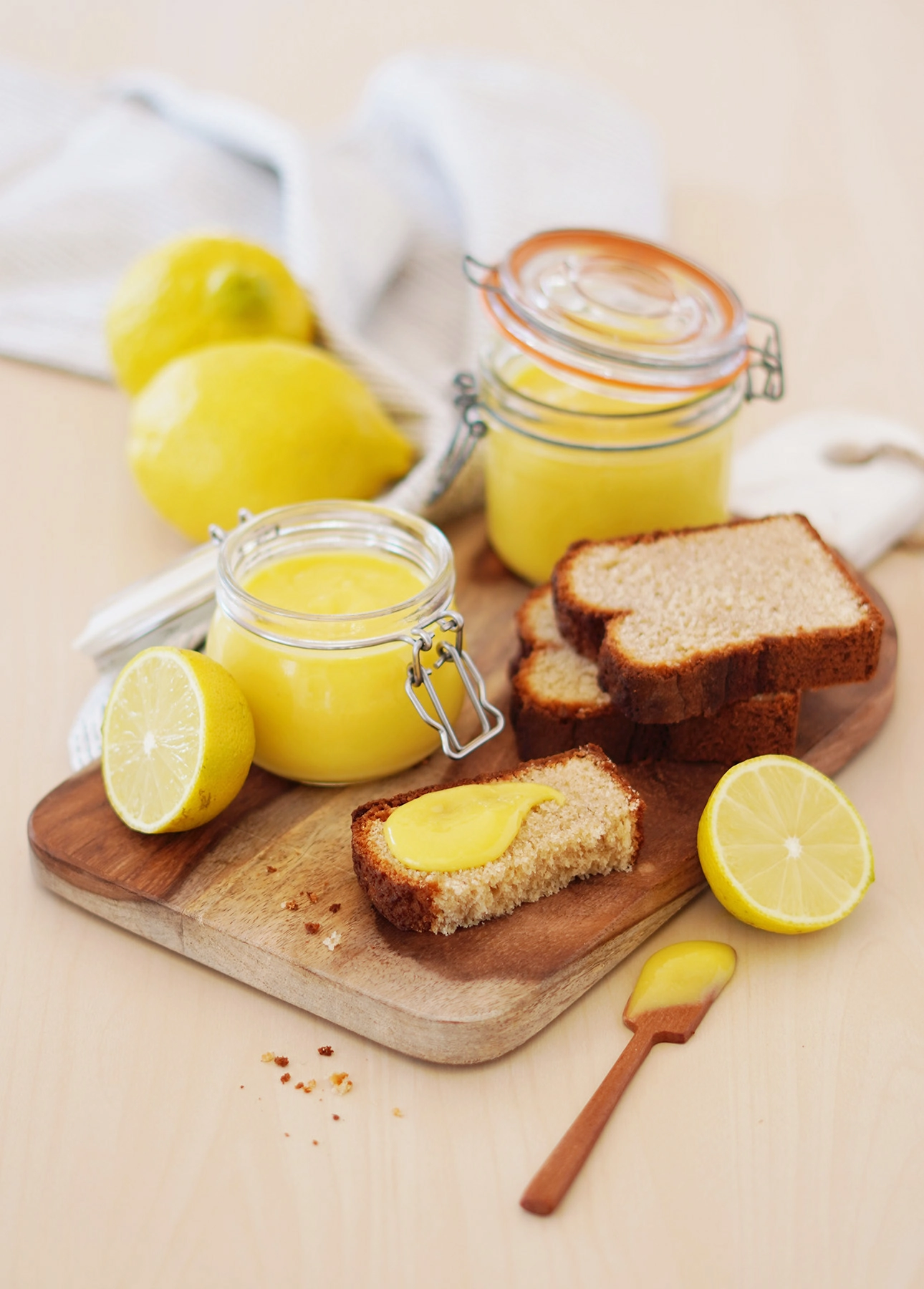 No-Butter Lemon Curd, with Dairy-Free Option // FoodNouveau.com