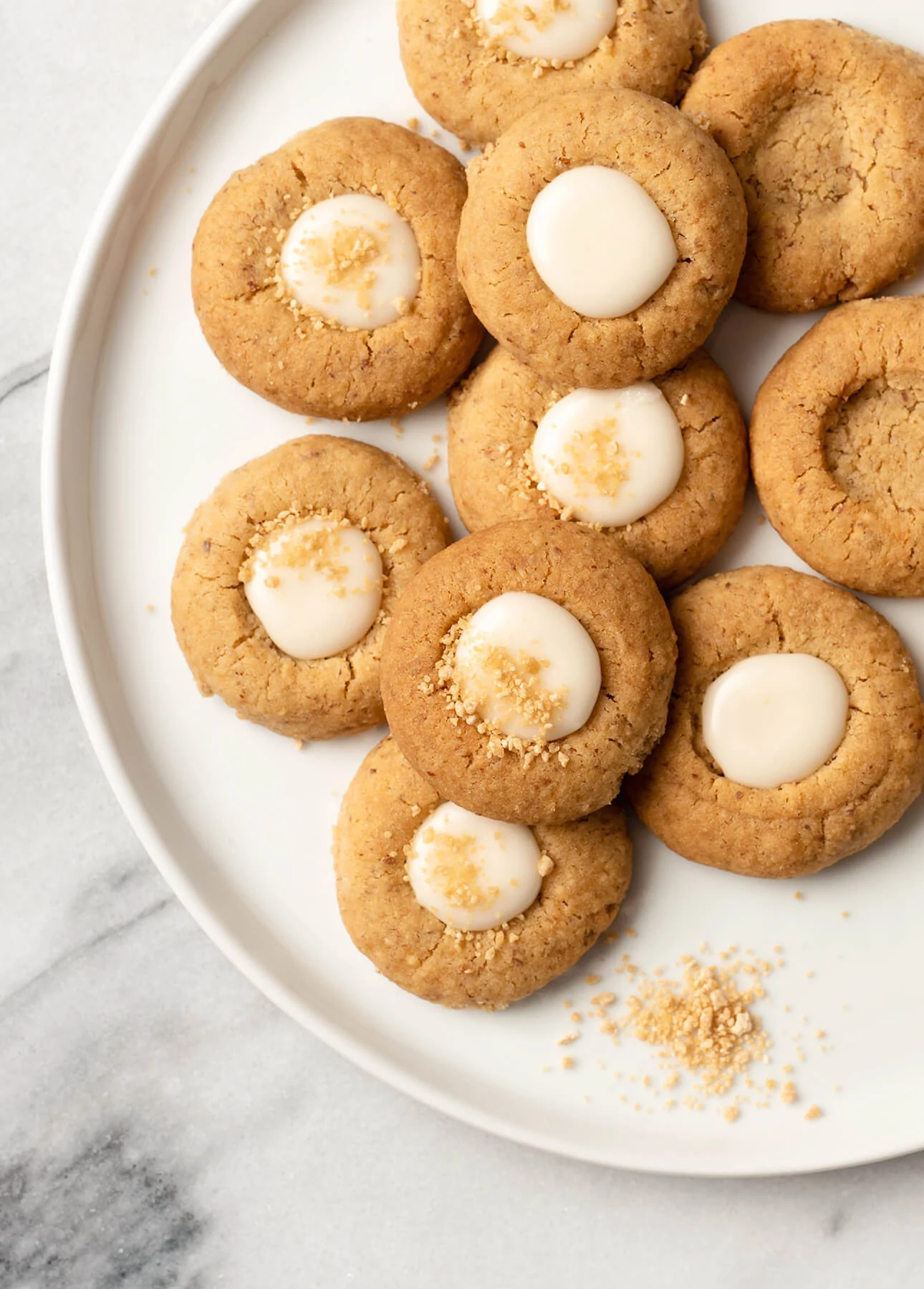 Maple and Pecan Thumbprint Cookies // FoodNouveau.com